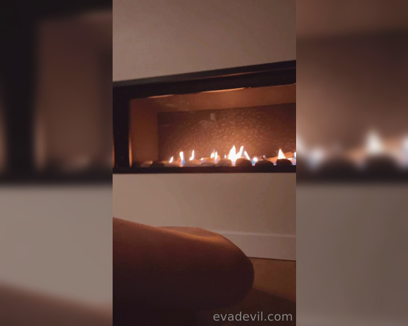 Eva de Vil aka Evadevil OnlyFans - It feels divine to heat my lovely thighs and by the flames