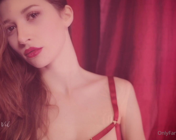 Eva de Vil aka Evadevil OnlyFans - (Video) A little bit of naughty #June2020 #red #lingerie