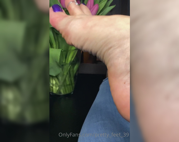Goddess Vanessa aka Pretty_feet_39 OnlyFans - New colour Do you like it Bet you are jealous of these tulips look how gently I rub them up an 1
