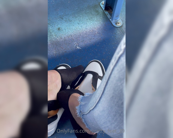 Pretty_feet_39 - OnlyFans Video 23