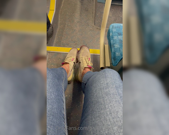 Goddess Vanessa aka Pretty_feet_39 OnlyFans - What would you do if you see me taking my shoes and socks off next to you in a public transport