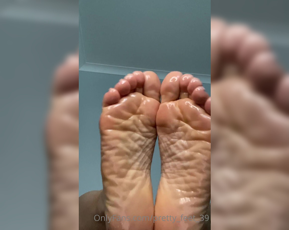 Goddess Vanessa aka Pretty_feet_39 OnlyFans - Your paradise!