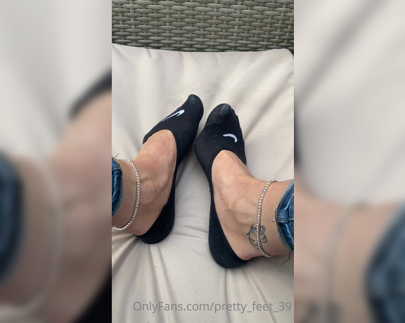 Goddess Vanessa aka Pretty_feet_39 OnlyFans - My FEET need a massage after a long day at work Who’s is up