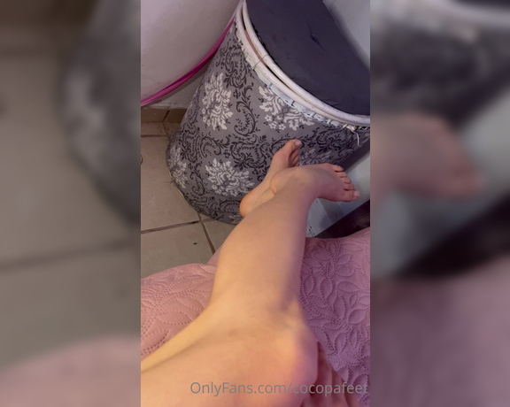 Maggiesita aka Cocopafeet OnlyFans - Espero les gusten mis piecitos al natural!