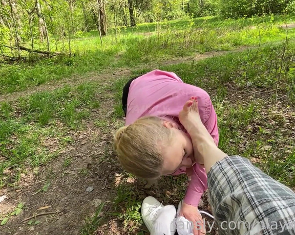 Fansly - Playwithanny Feet Video 5