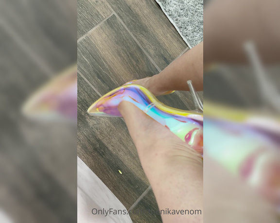 Nika Venom aka Thenikavenom OnlyFans - A little try on vid of these gorgeous shoes a supporter on here got me! I LOVE them What do you thi