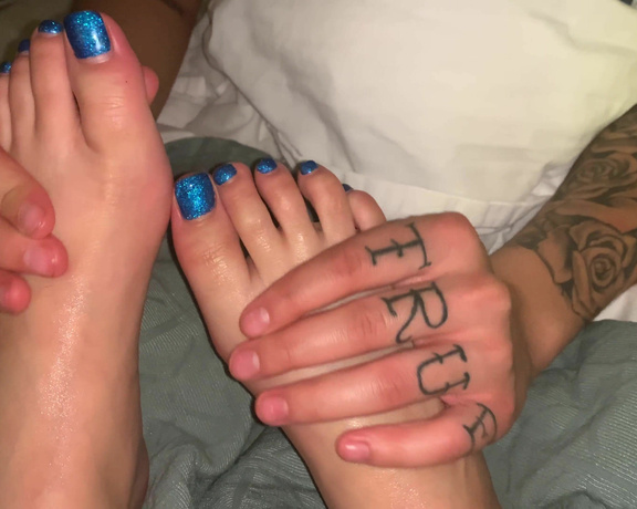 Nika Venom aka Thenikavenom OnlyFans - Nightly foot rubs  Imagine having my perfect feet in your hands What would you do with them