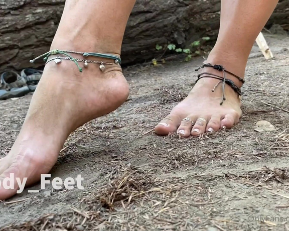 MoodyFeet aka Moodyfeet OnlyFans - Just wanted to share some of my hike today!