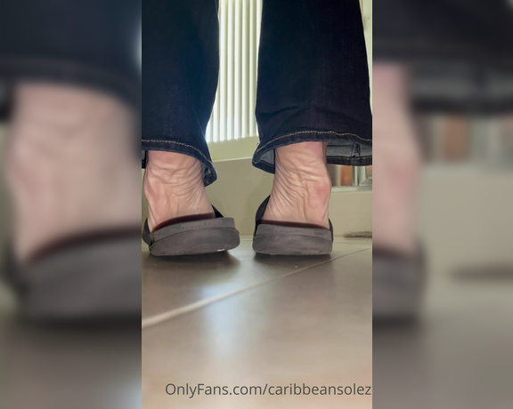 Caribbean Solez aka Caribbeansolez OnlyFans - Y’all keep me on my toes and I love it Hope to hear from you soon