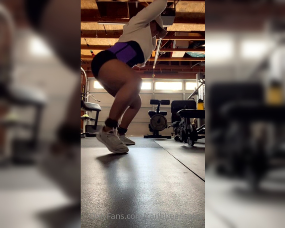 Caribbean Solez aka Caribbeansolez OnlyFans - Just a little fun in the gym for Thick Thursday! Leg day!!!! 3