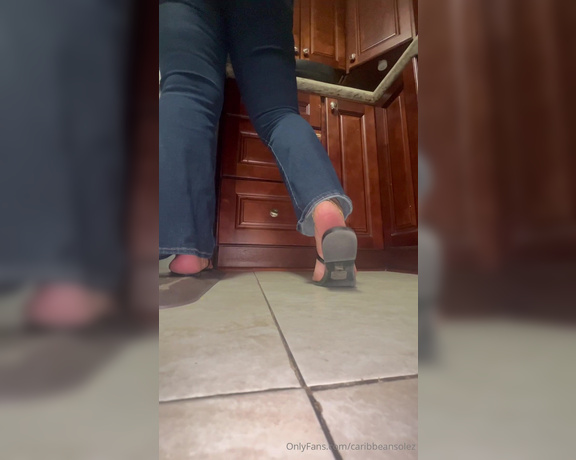 Caribbean Solez aka Caribbeansolez OnlyFans - It hard to maneuver around the kitchen with this camera on my feet Should my cameraman shoot anothe