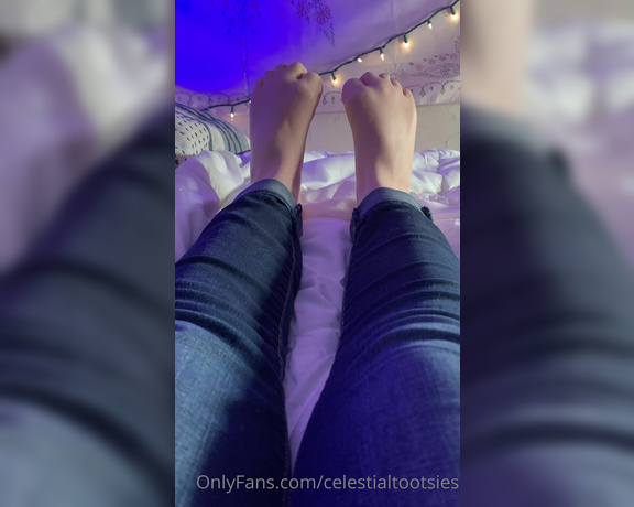 Celestial Tootsies aka Celestialtootsies OnlyFans - Thank you for all the well wishes, I’m so happy to be home! And ahhh I never show my POV! Here’s