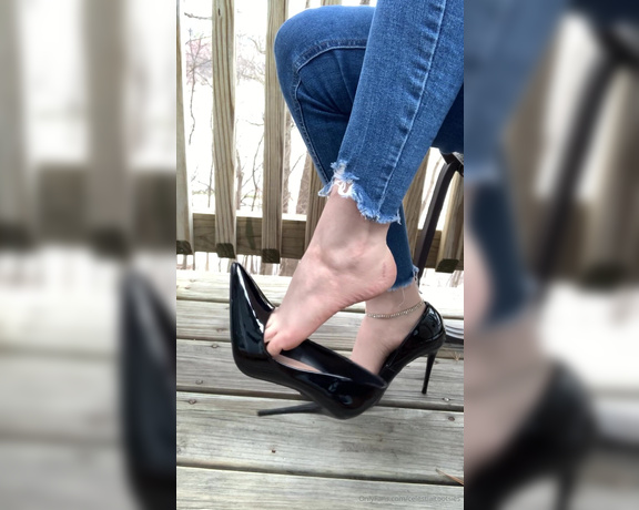 Celestial Tootsies aka Celestialtootsies OnlyFans - Improving my dangling skills while I get some fresh air! these black pumps are sexy as hellll