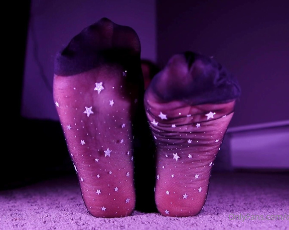 Celestial Tootsies aka Celestialtootsies OnlyFans - Enjoy my feet in these black stockings! Of course they have stars on them