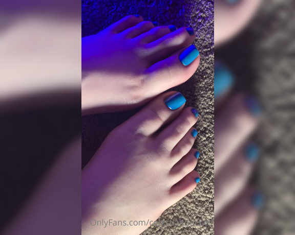 Celestial Tootsies aka Celestialtootsies OnlyFans Video 8