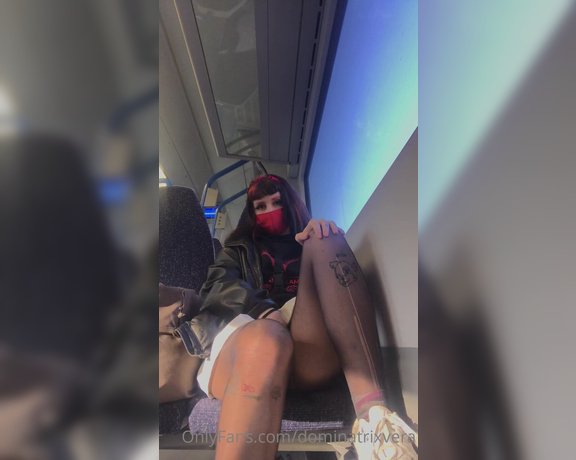 Miss Vera Violette aka Dominatrixvera OnlyFans - Gotta love an empty train