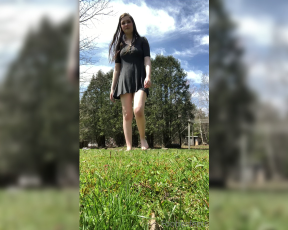 Delilah aka Footiesfeets OnlyFans - Outdoor short clip I’ve missed the feeling of grass under my feet My dog wanted to be included LOL