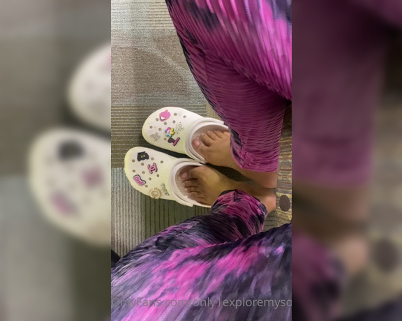 ExploreMySoles aka Only1exploremysoles OnlyFans - Wouldn’t you love to sit next to