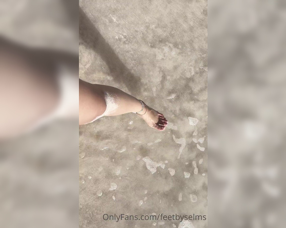 Feetbyselms aka Feetbyselms OnlyFans Video 577