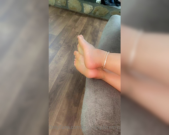 ExploreMySoles aka Only1exploremysoles OnlyFans - Hey myluvs, hope everyone is enjoying their holiday