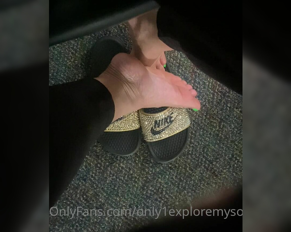 ExploreMySoles aka Only1exploremysoles OnlyFans - Top Views Gets Your Top Off