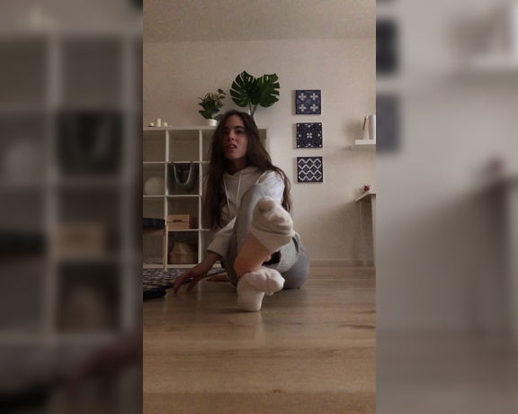 Jane aka Janesocks7 OnlyFans Video 777