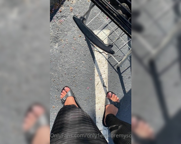 ExploreMySoles aka Only1exploremysoles OnlyFans - Grill your meat with