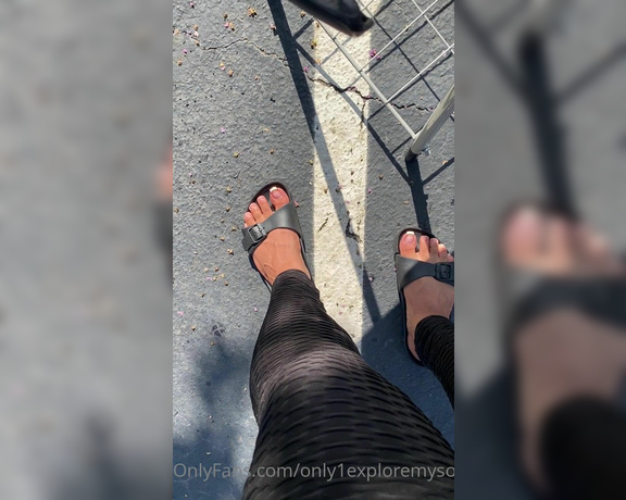 ExploreMySoles aka Only1exploremysoles OnlyFans - Grill your meat with