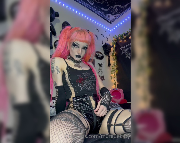 Maze aka M0rguekitty OnlyFans - Ur fav whore swipe for a video 4