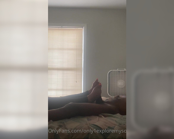 ExploreMySoles aka Only1exploremysoles OnlyFans - Silhouette