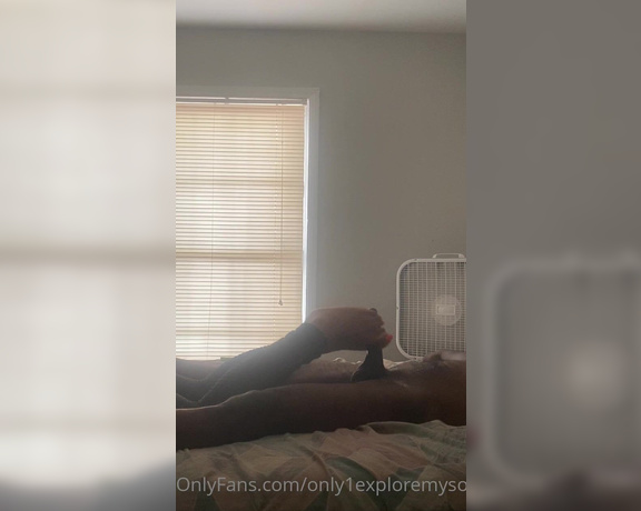 ExploreMySoles aka Only1exploremysoles OnlyFans - Silhouette