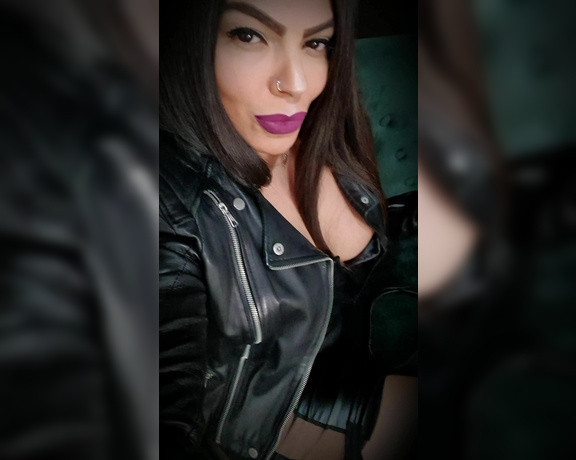 Goddess Domdeluxury aka Domdeluxury OnlyFans - Let me teach you something about investments