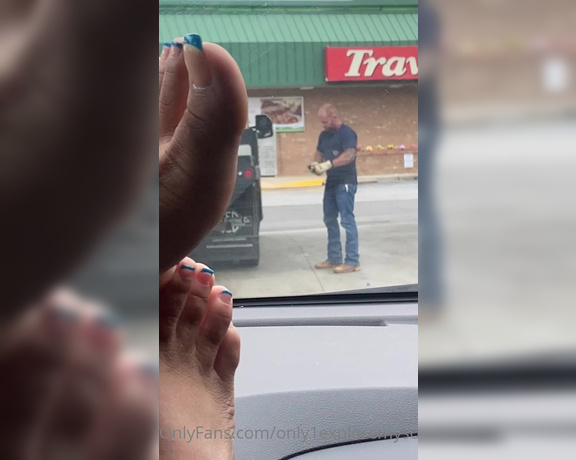 ExploreMySoles aka Only1exploremysoles OnlyFans - So I was at the gas station recording my meaty soles and realized someone was looking so I had to 2