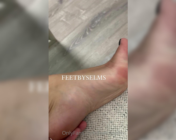 Feetbyselms aka Feetbyselms OnlyFans Video 937