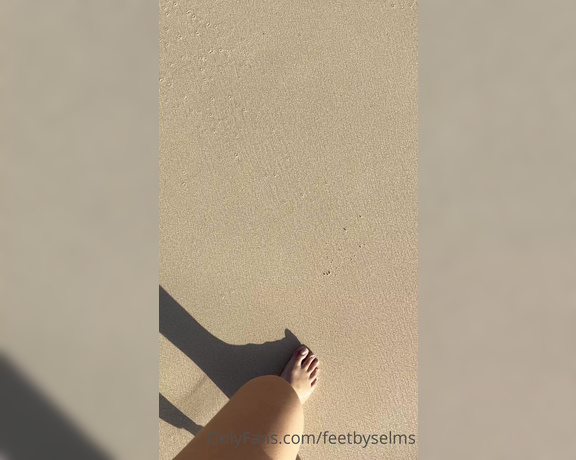 Feetbyselms aka Feetbyselms OnlyFans - I love the beach, sole action at the end