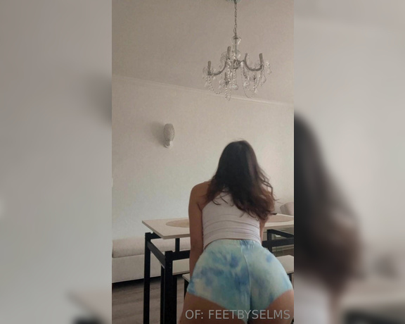 Feetbyselms aka Feetbyselms OnlyFans Video 467