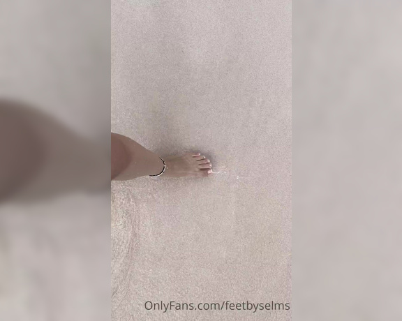 Feetbyselms aka Feetbyselms OnlyFans - Pink sand beach