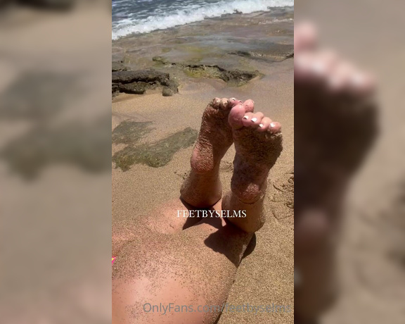 Feetbyselms aka Feetbyselms OnlyFans Video 358