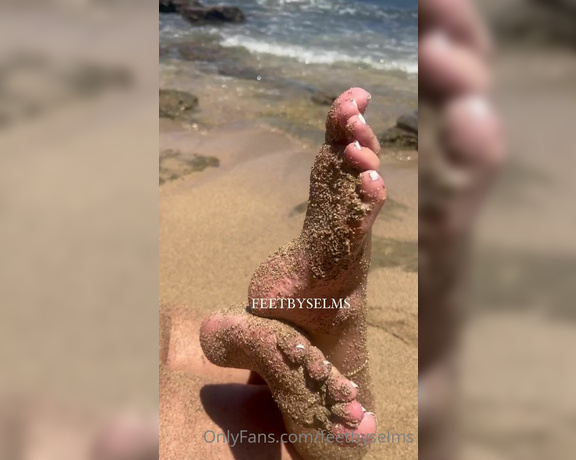 Feetbyselms aka Feetbyselms OnlyFans Video 358