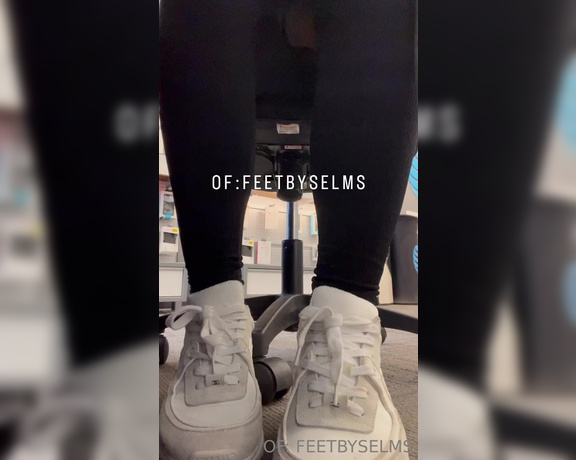 Feetbyselms aka Feetbyselms OnlyFans Video 631