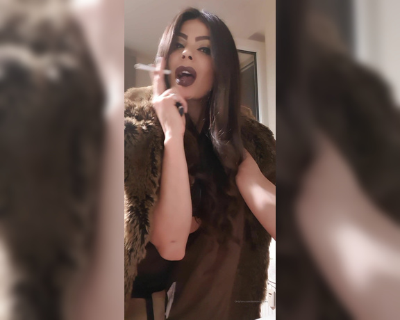 Goddess Domdeluxury aka Domdeluxury OnlyFans - Cheers My addicts! It seems I encourage a vicious behaviour but oh well fuck it !While in isolation