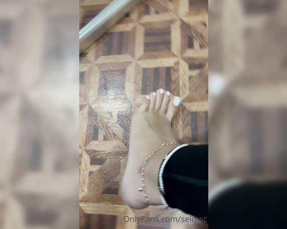 Feetbyselms aka Feetbyselms OnlyFans - Do you guys want more videos like this