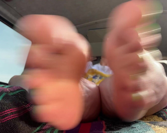 Solesmad Fetish Queen aka Solesmadvip OnlyFans - This is my life in the and these could be your views while I ignore you