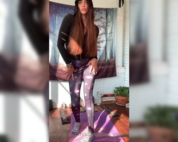 Sole Kissed aka Solemoves_yogitoes OnlyFans - Mmmm, Let’s have some fun