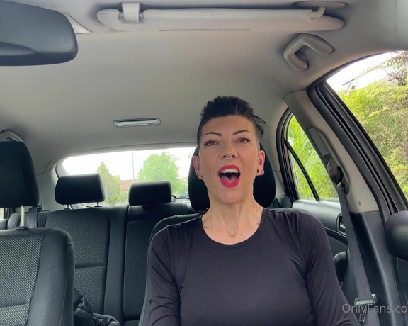 Solesmad Fetish Queen aka Solesmadvip OnlyFans - While my husband ran some errands, I stayed in the car I felt my feet sweating and I wanted to