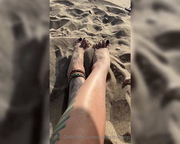 Solesmad Fetish Queen aka Solesmadvip OnlyFans - I need this again whos on vacation around here