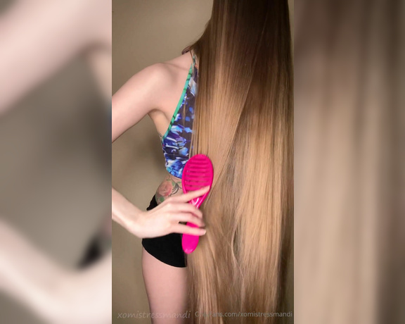 XoMissMandi aka Xomistressmandi OnlyFans - This is for my long hair lovers 1