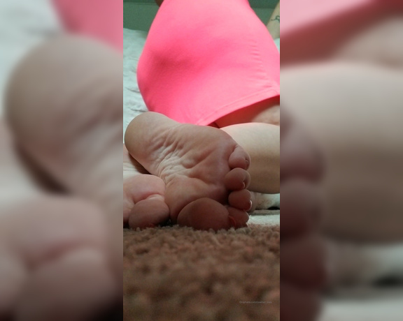 Loveher_toes aka Loveher_toes OnlyFans Video 891