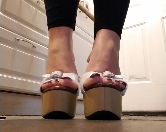 Loveher_toes aka Loveher_toes OnlyFans - 5e21e9ee9ee652ceaabd0