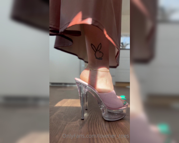 Loveher_toes aka Loveher_toes OnlyFans Video 294